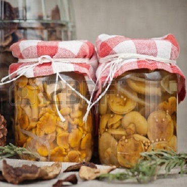 recipe Marinated Chanterelles mushroom